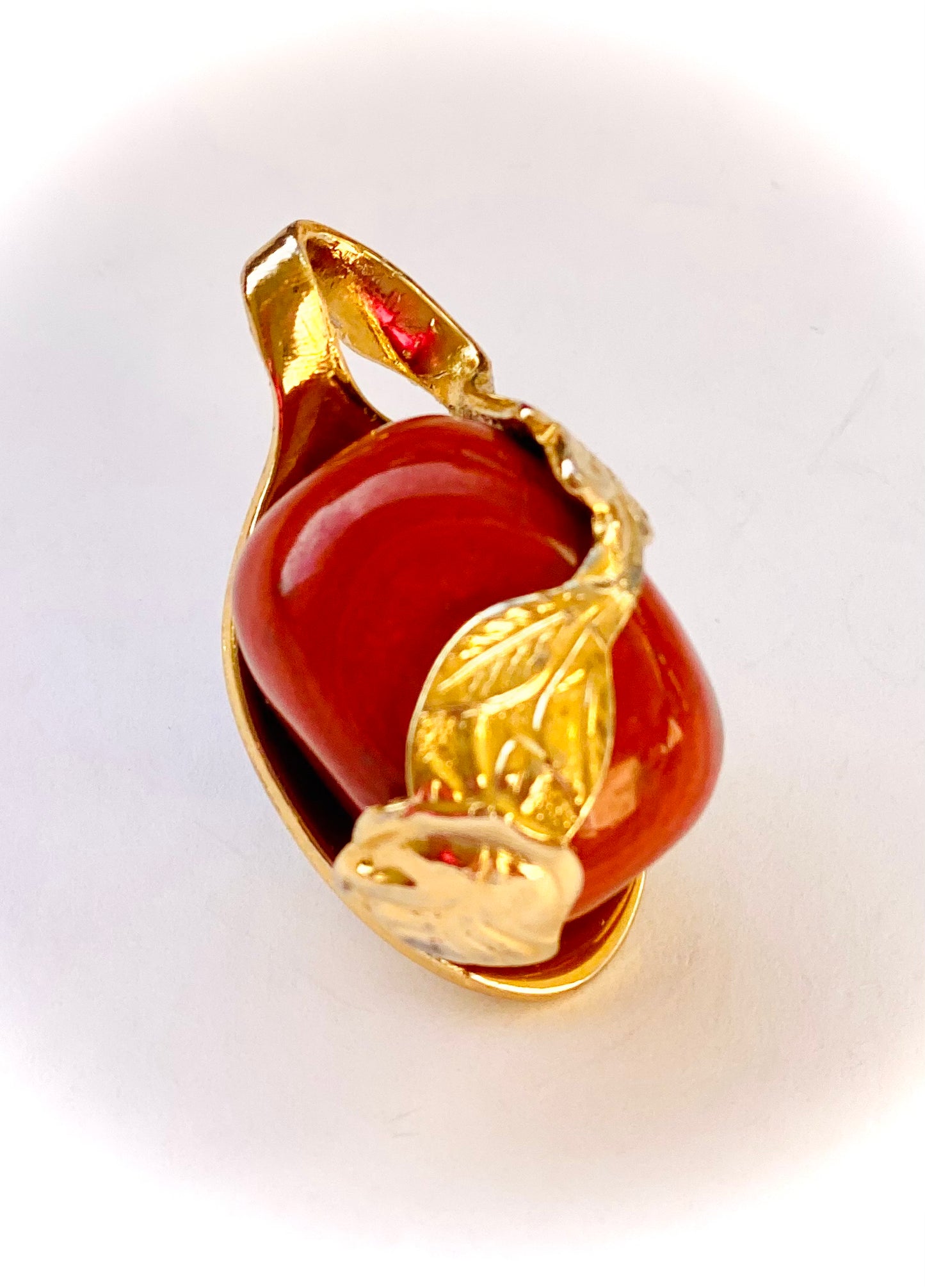 Kettenanhänger „Harmonie“ roter Jaspis Jasper vergoldet Besteckschmuck