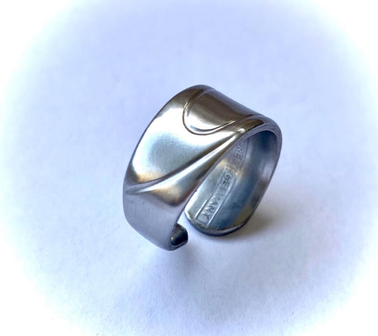 Ring „Flow“ Edelstahl Besteckschmuck
