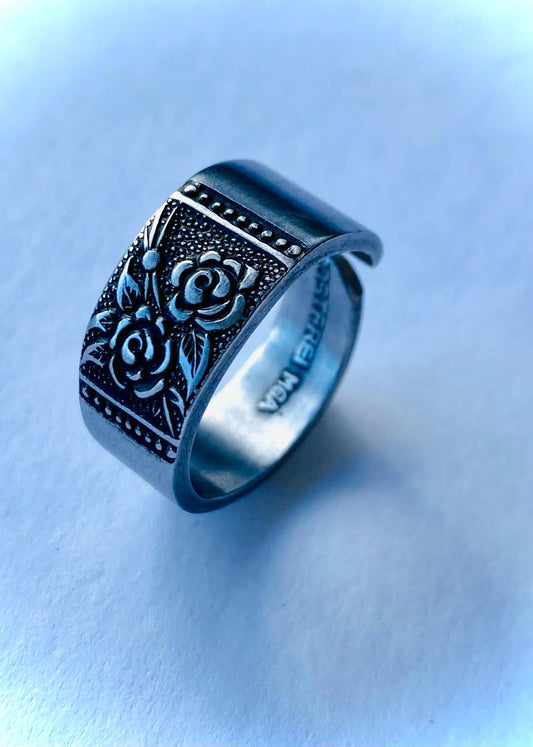 Ring „Black Rose“ Edelstahl Besteckschmuck